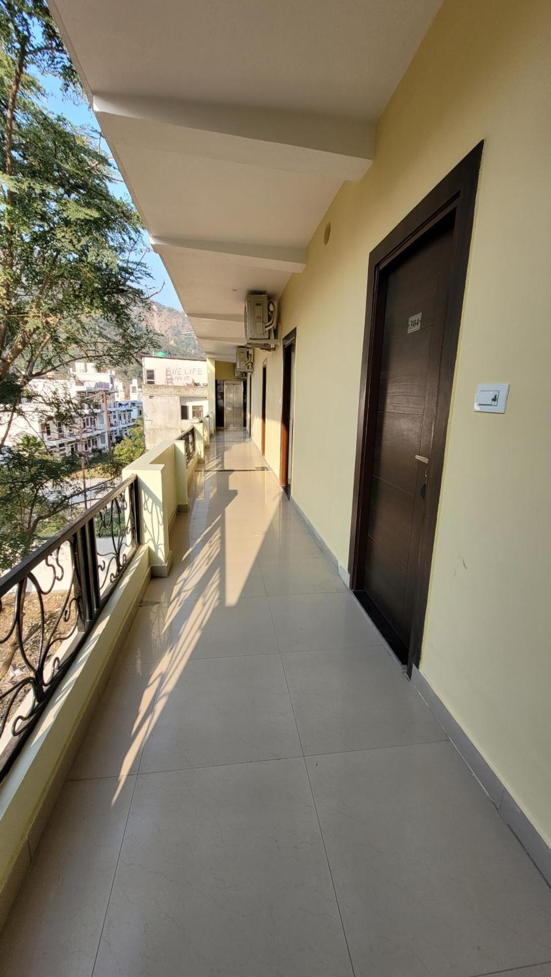 Hotel Keshav Nandan By The Shivaay Rishīkesh Exteriör bild