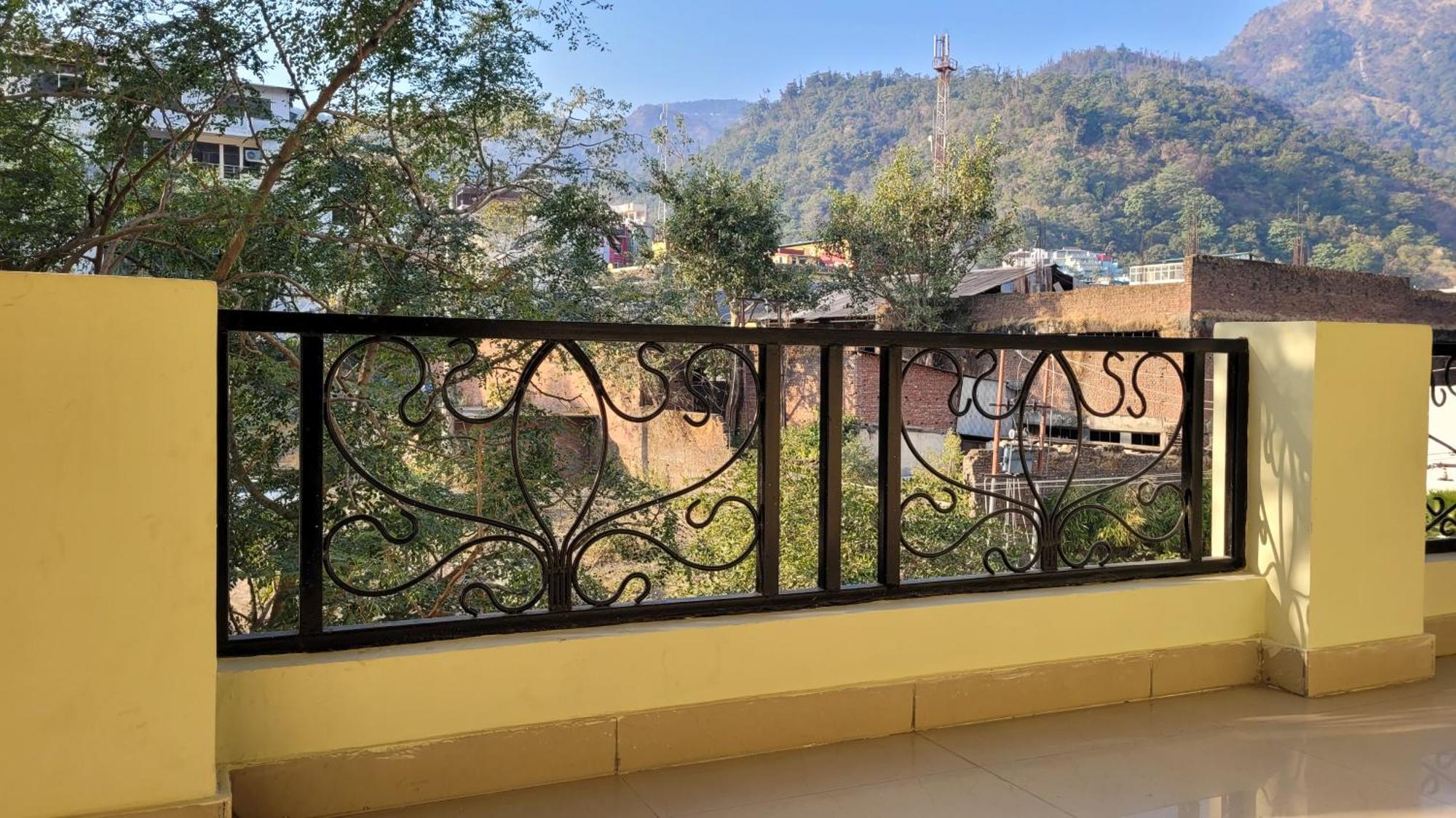 Hotel Keshav Nandan By The Shivaay Rishīkesh Exteriör bild