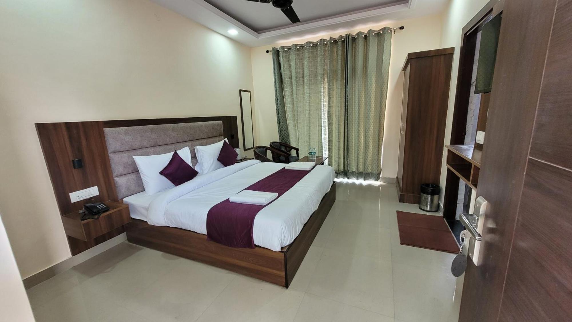 Hotel Keshav Nandan By The Shivaay Rishīkesh Exteriör bild