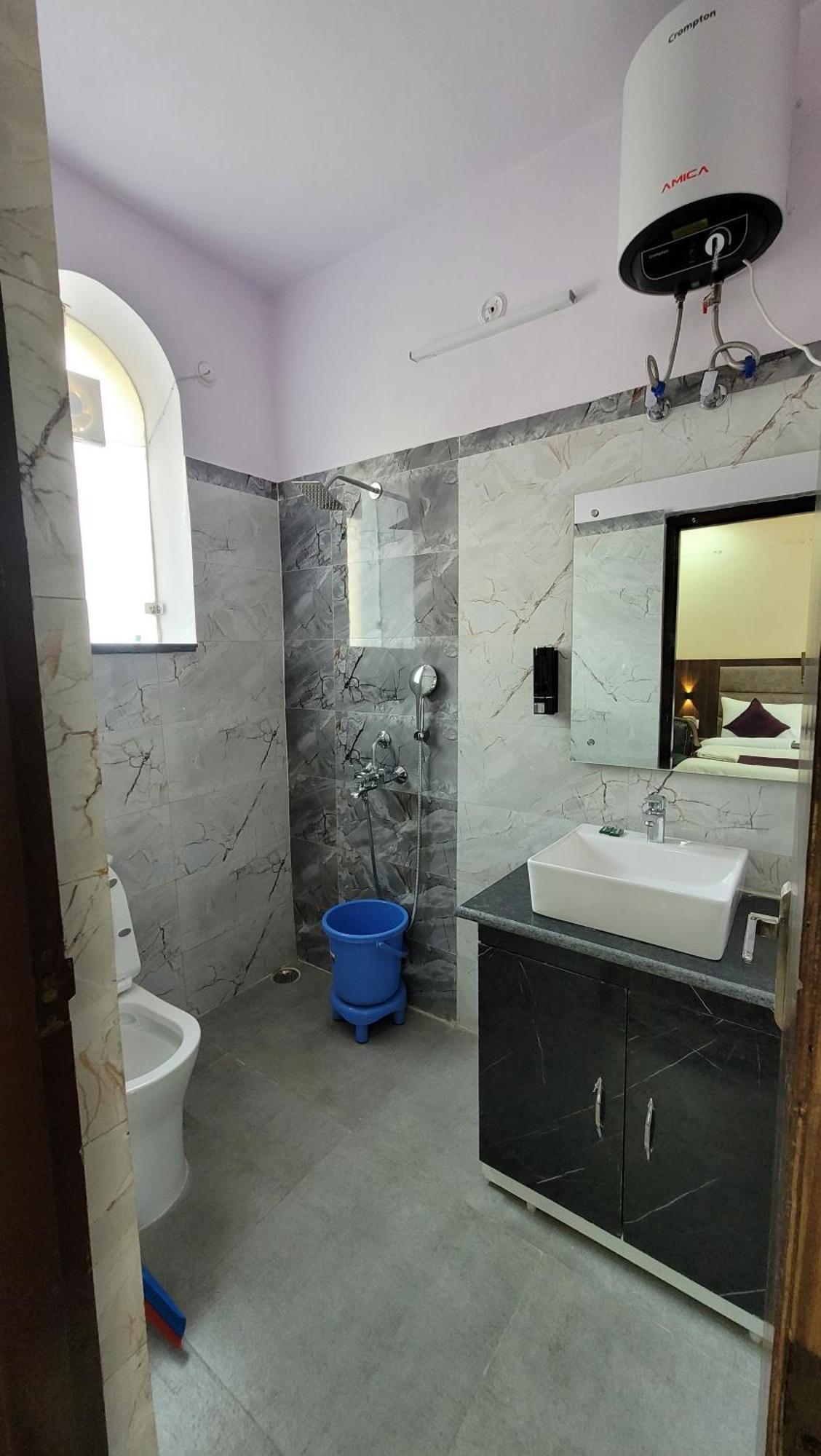 Hotel Keshav Nandan By The Shivaay Rishīkesh Exteriör bild