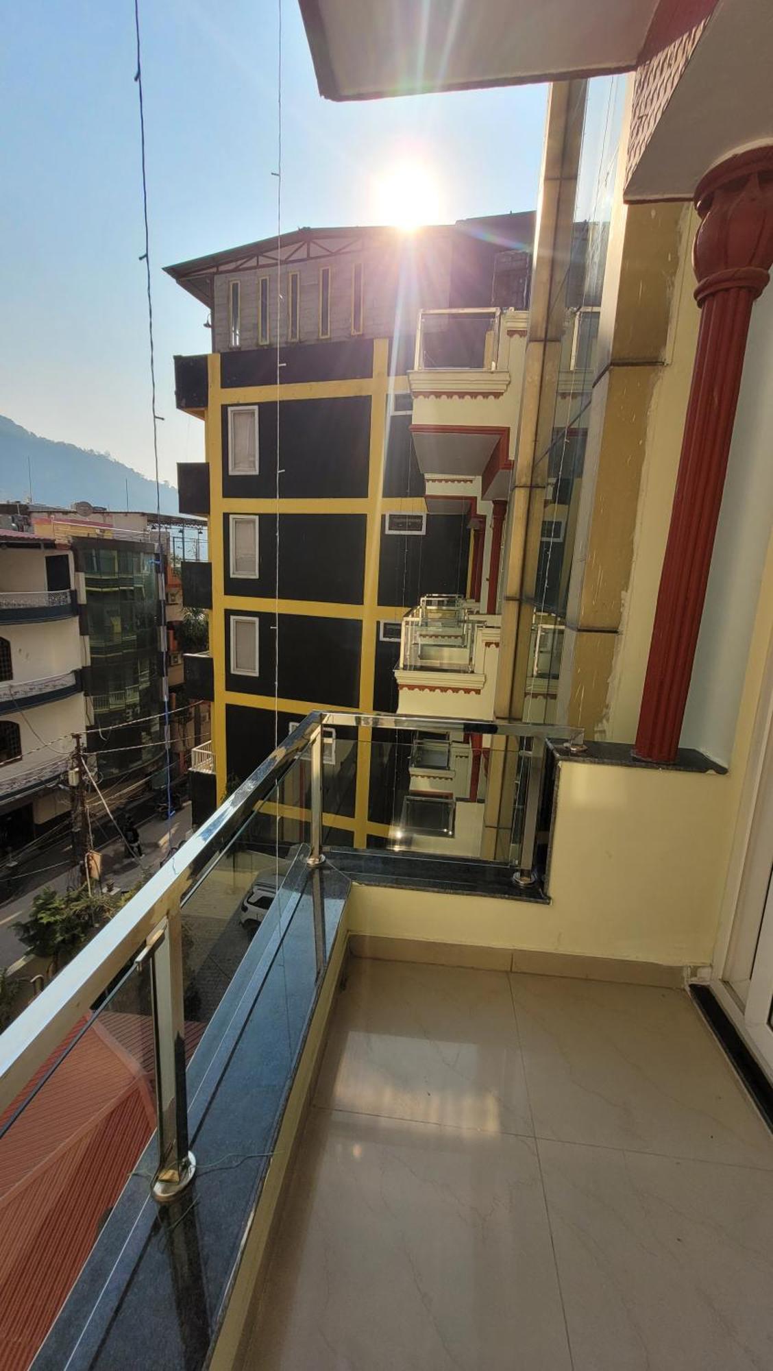Hotel Keshav Nandan By The Shivaay Rishīkesh Exteriör bild