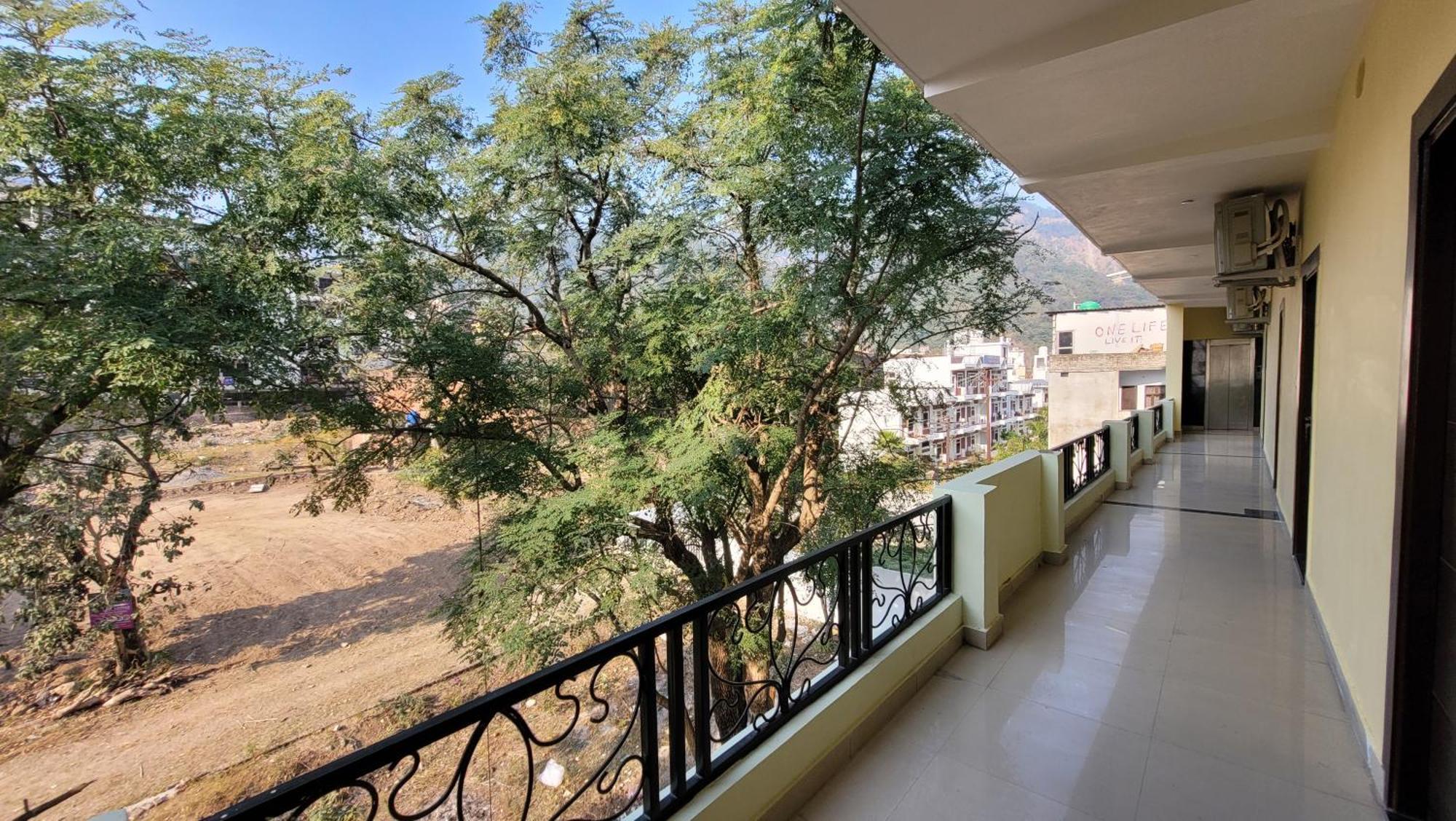 Hotel Keshav Nandan By The Shivaay Rishīkesh Exteriör bild